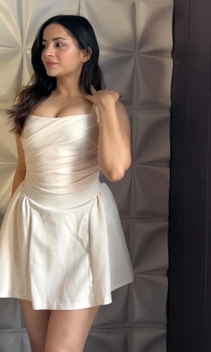 escorts delhi